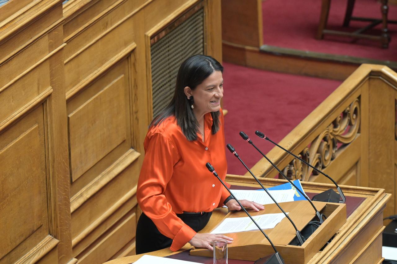 Ν. Κεραμέως: Με ευρεία πλειοψηφία υπερψηφίστηκαν τα μισά άρθρα του εργασιακού νομοσχεδίου. Το ψηφισθέν νομοσχέδιο